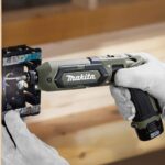 インパクトドライバーのグリス漏れ！原因と修理法を解説