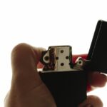 zippoの芯交換にラジオペンチは必須!手順とコツを徹底解説