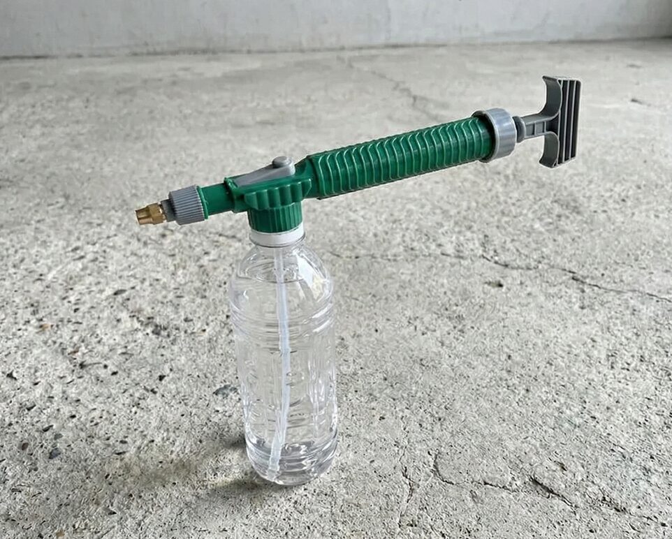 ペットボトル装着型（税込110円）