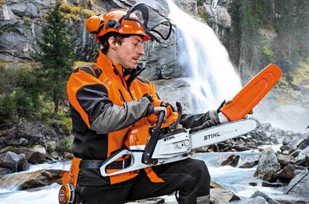 STIHL MS 241 C-M:電子制御の完成形