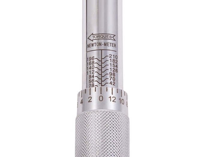 主目盛と副目盛を組み合わせた数値設定のコツ