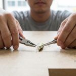 極小000番対応プライヤー選び！交換ストレス解消のおすすめ工具